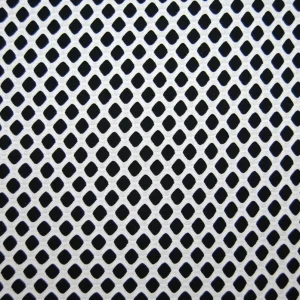 Fishnet mesh mellan